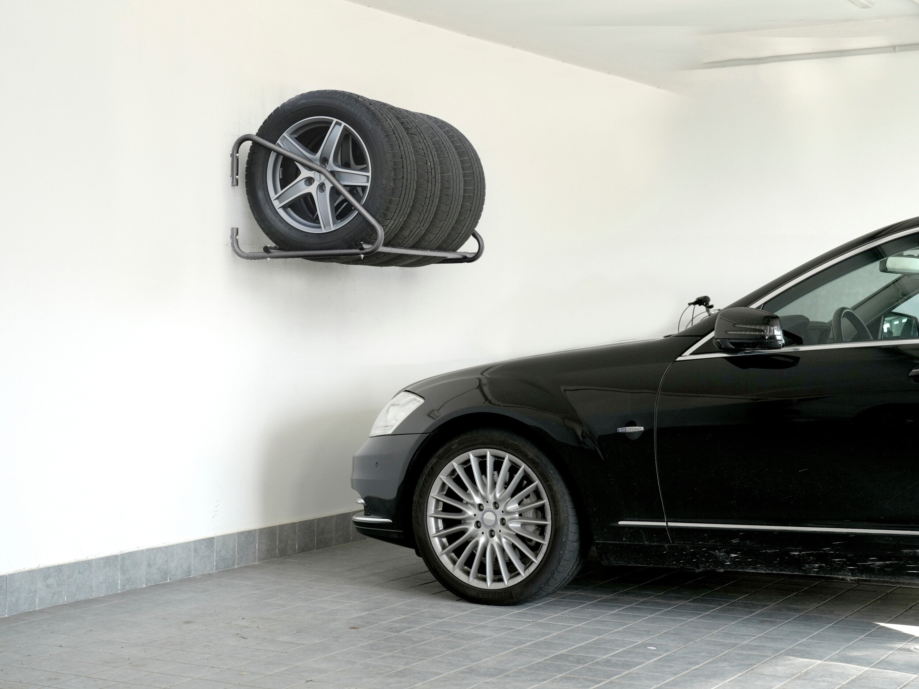 XL wheelrack, supporto porta gomme e cerchioni da parete