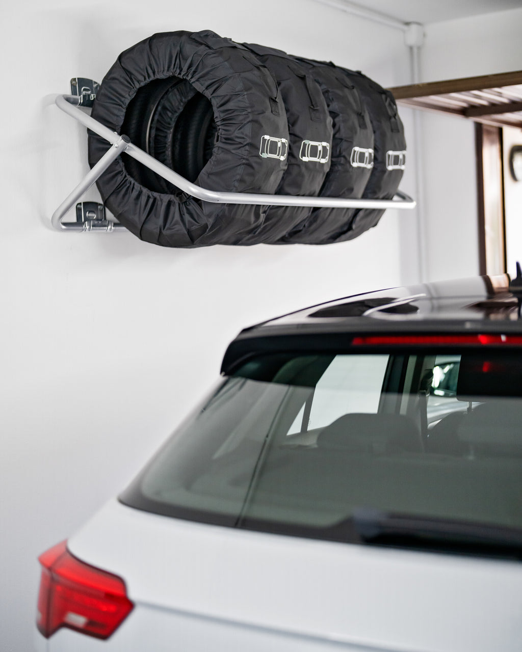 XL foldable rack, supporto porta gomme e cerchioni da parete richiudibile