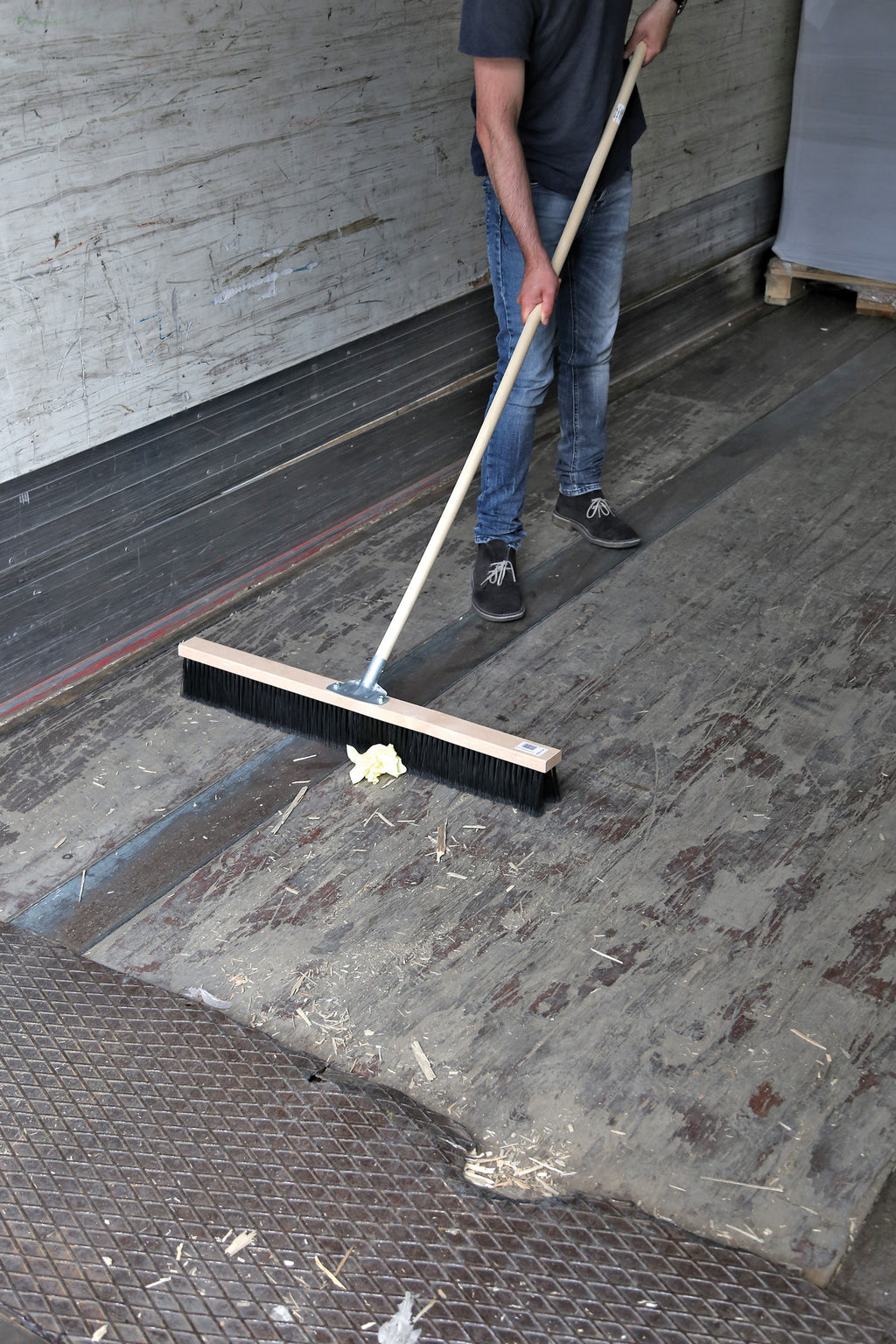 Spazzolone industriale in legno di faggio - 60 cm