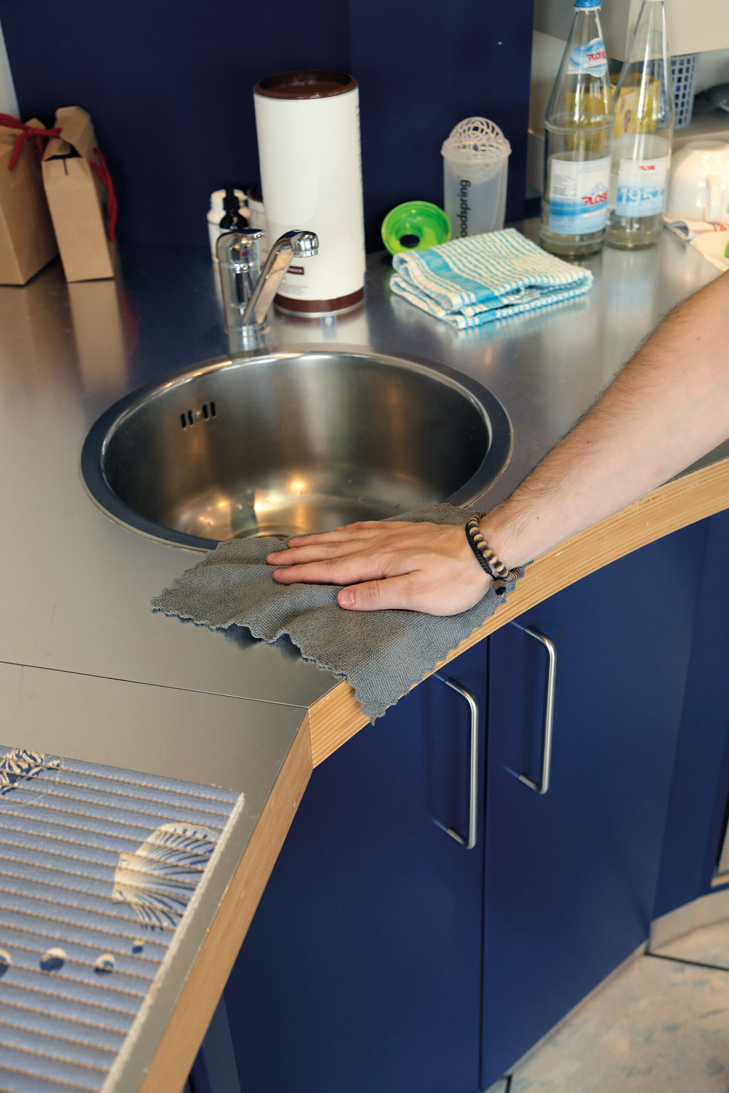 Professional-Set, Dispenser da 25 panni in microfibra multiuso, lavabili e riutilizzabili