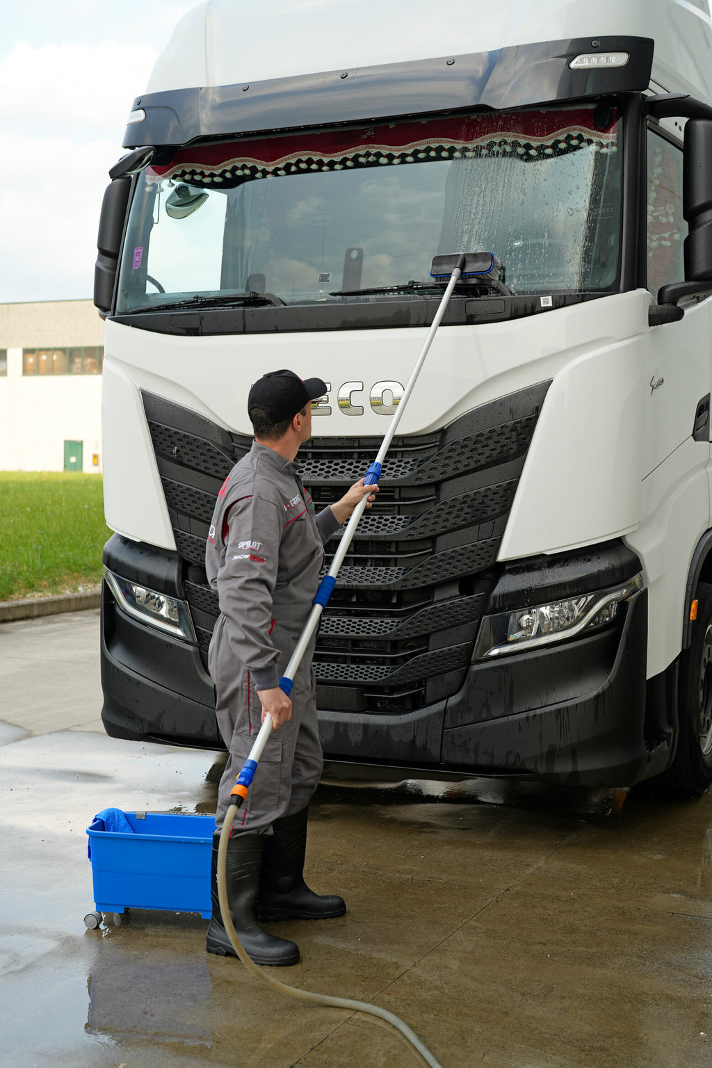 Truck-Wash, set idrospazzola con manico telescopico, innesto a vite