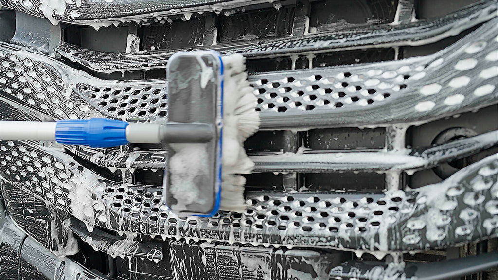 Truck-Wash, set idrospazzola con manico telescopico, innesto a vite