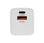 Linea Essentials, caricabatteria da rete con 2 porte Usb (A+C) - PD 20W - 220/240 VAC