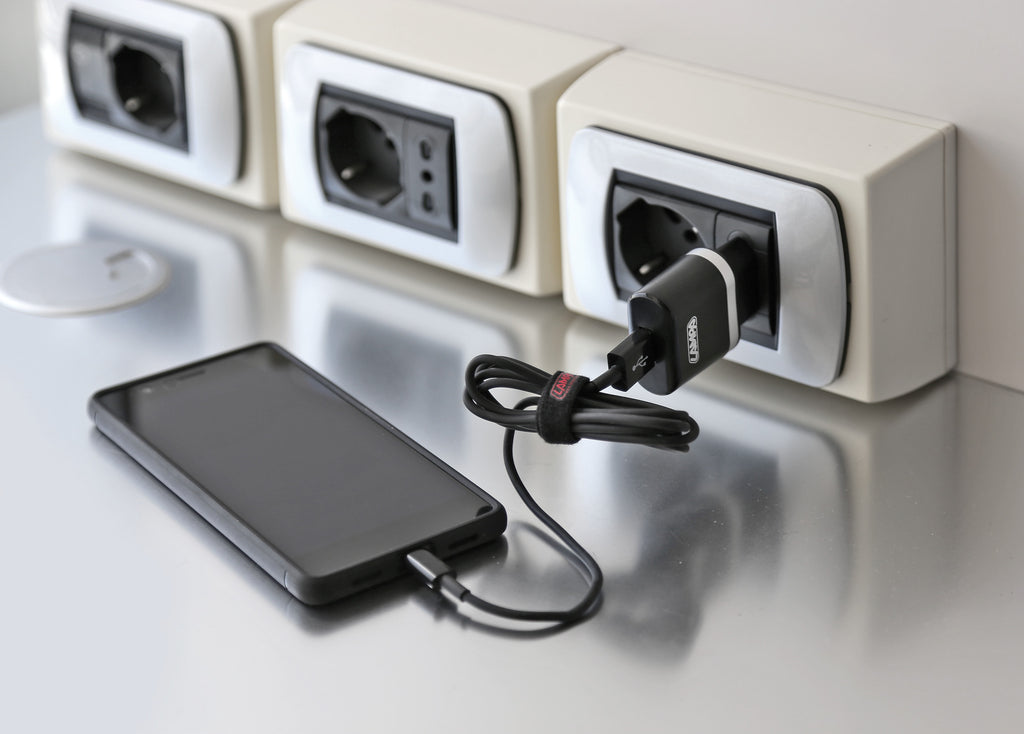 Kit 3 in 1 Micro Usb - Fast Charge - 12/24V + 230V