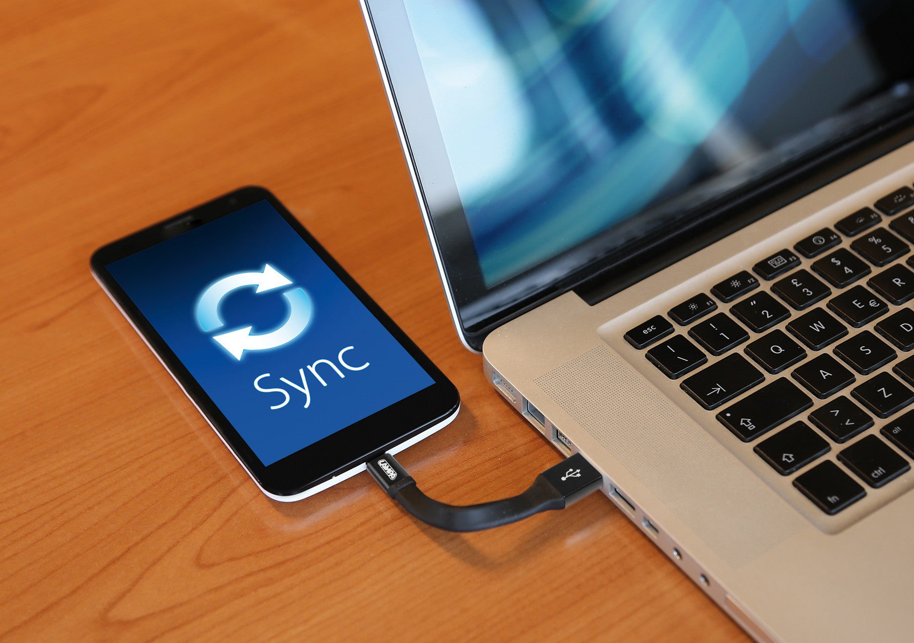 Portachiave con cavo Usb > Micro Usb, 10 cm - Blister 1 pz