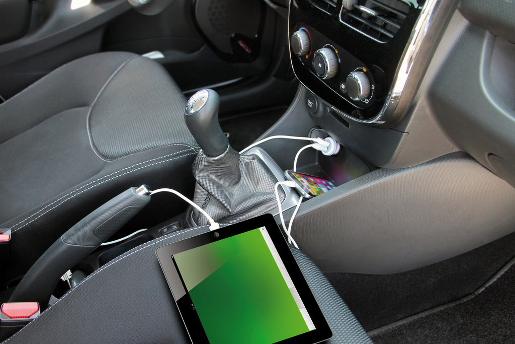 Display 20 pz - Caricabatteria 2 porte Usb - 2400 mA - 12/24V
