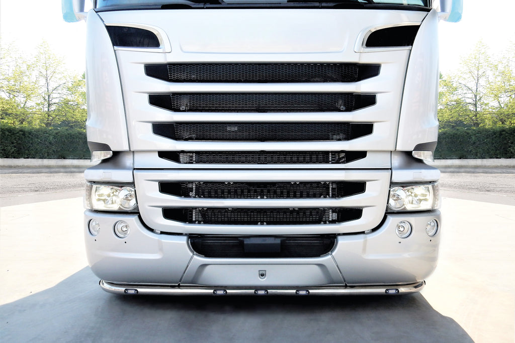 Barra paraurti, standard, 9 fori - compatibile per Scania R Serie 6 (09/09>08/13) Sospensioni aria, Paraurti grande - Scania R Serie 6 - Streamline (09/13>12/17) Sospensioni aria, Paraurti grande