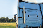 Tanica acqua tubolare - compatibile per Mercedes Actros MP4 (09/11>09/19) - Mercedes Actros MP5 (10/19>) - Mercedes Actros MP5 L (11/21>) - Mercedes Actros MP5 F (11/21>) - Mercedes Actros L ProCabin (12/24>)