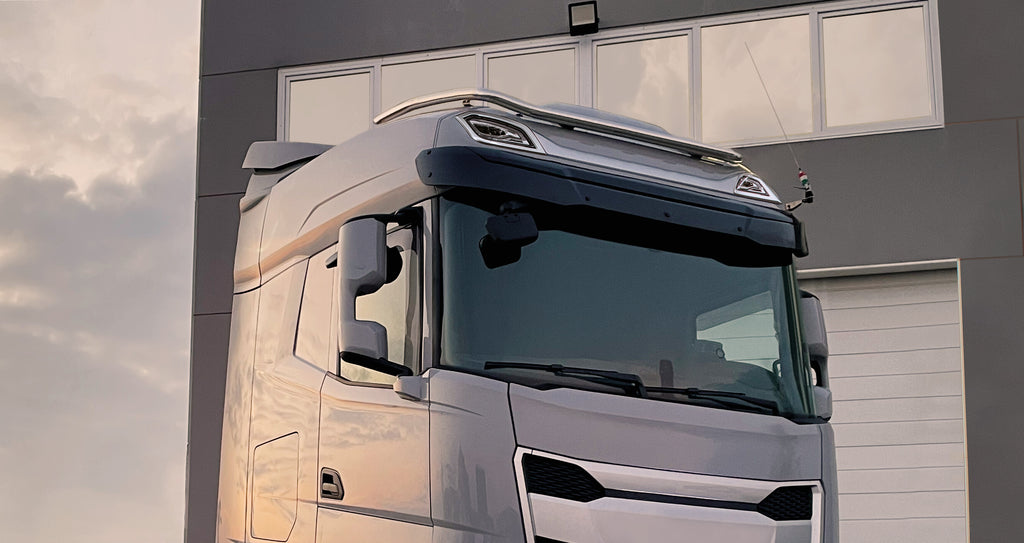 Barra portafari per tetto, standard corto - compatibile per Daf XF (06/21>) Tetto da forare - Daf XG (06/21>) Tetto da forare