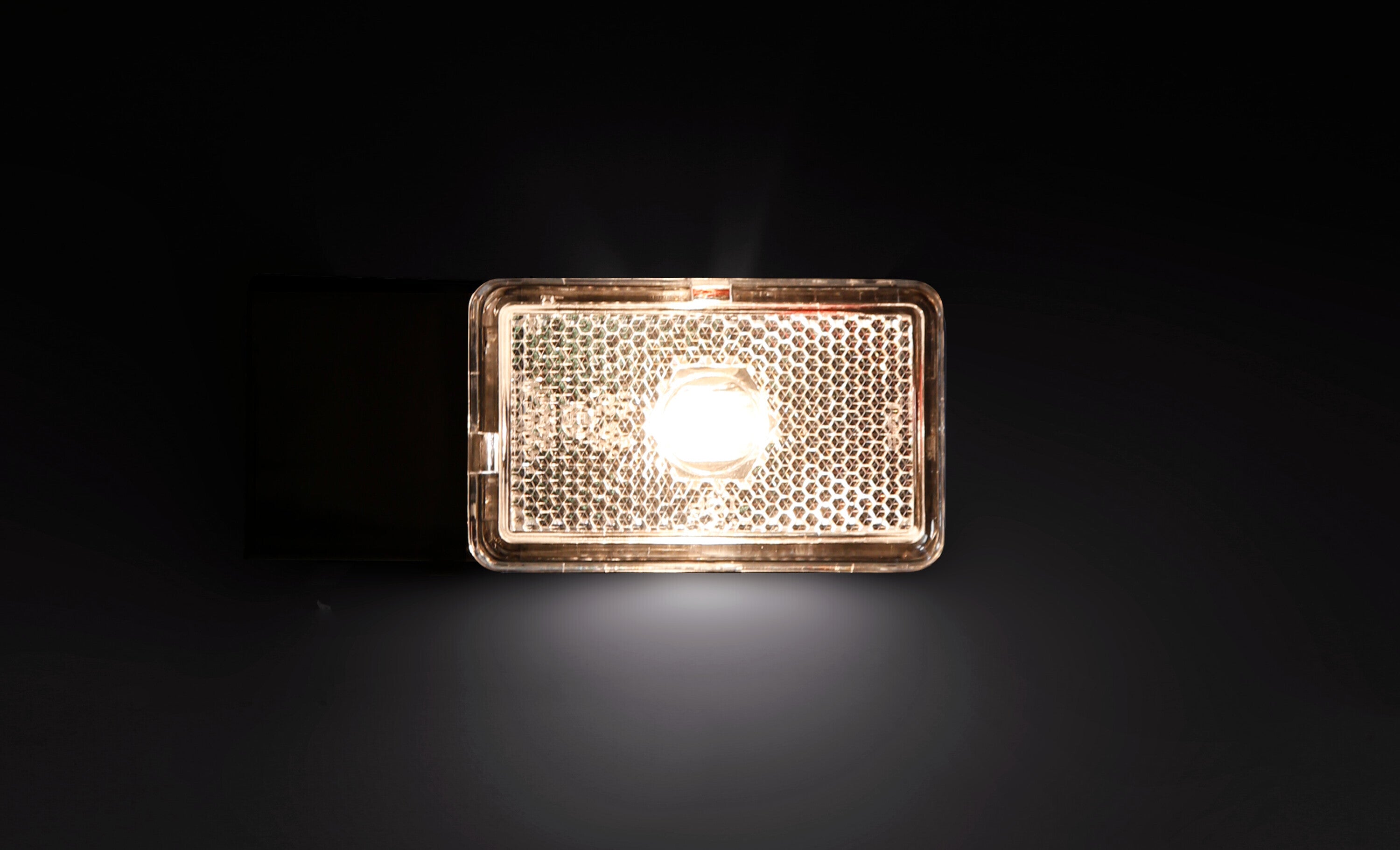 Luce ingombro con catarifrangente e staffa - 12/24V - Bianco
