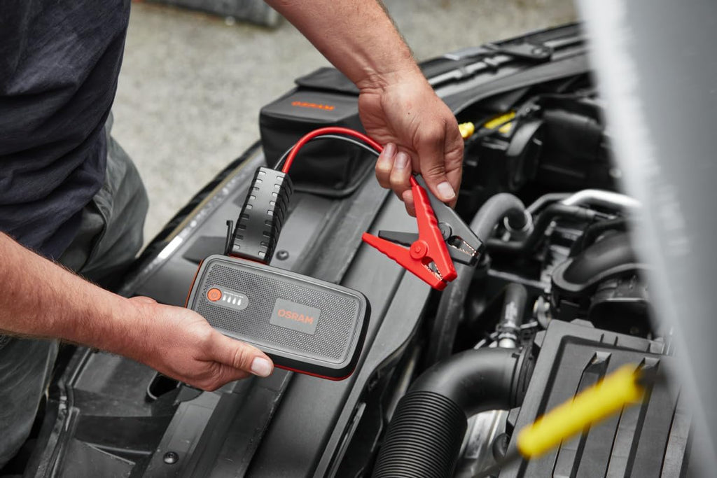 OSRAM BATTERYstart 300, avviatore al Litio da 13.000 mAh per Veicoli con Motore a Benzina Fino a 6l e Motore Diesel da 3l