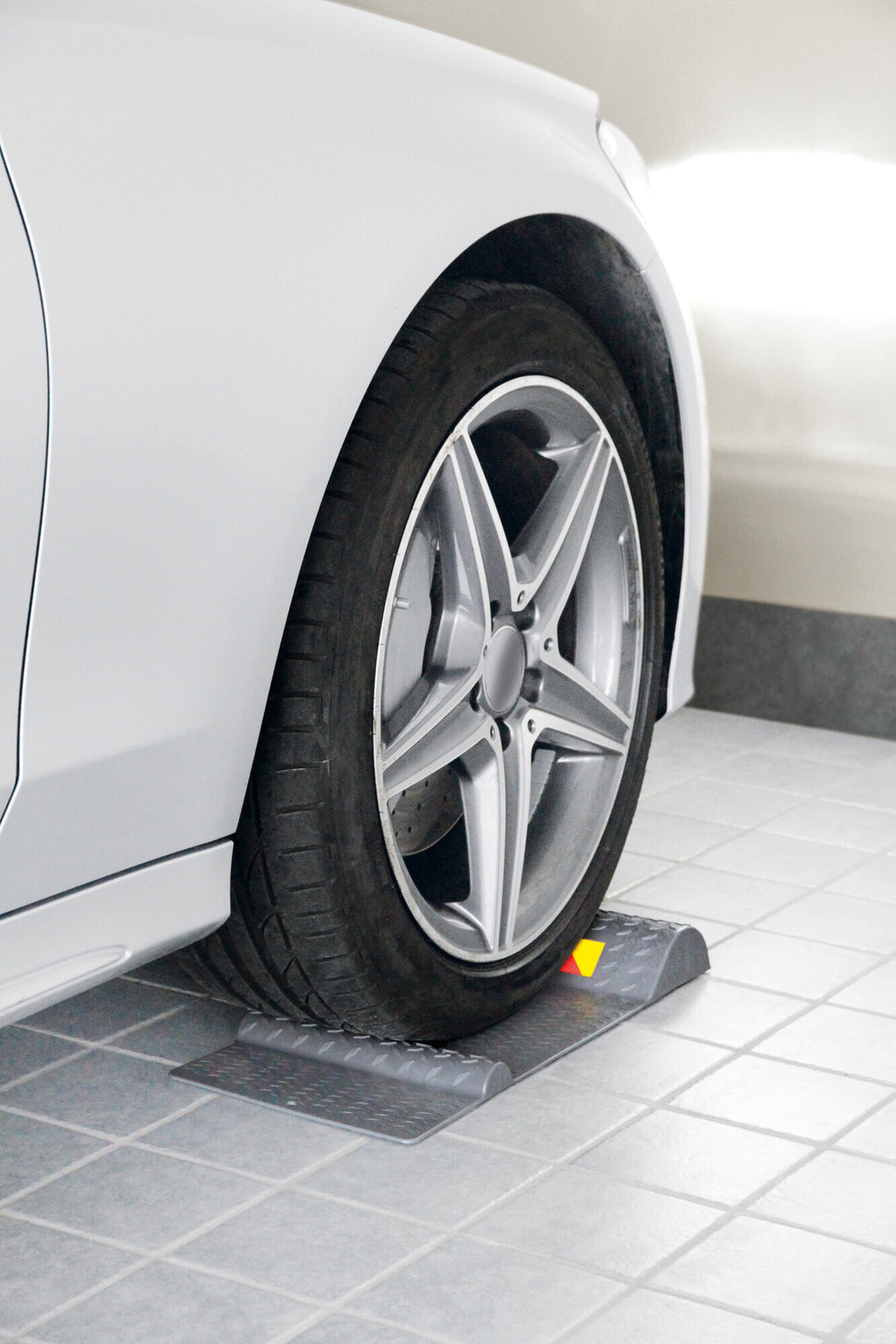 Auto-Park, Delimitatore di parcheggio per garage