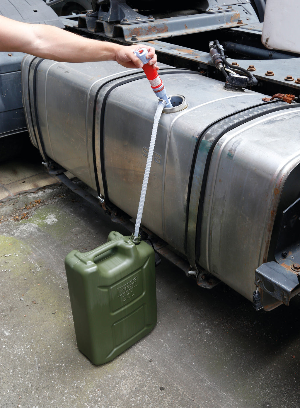 Pompa a batteria per travaso liquidi - 6 L/min