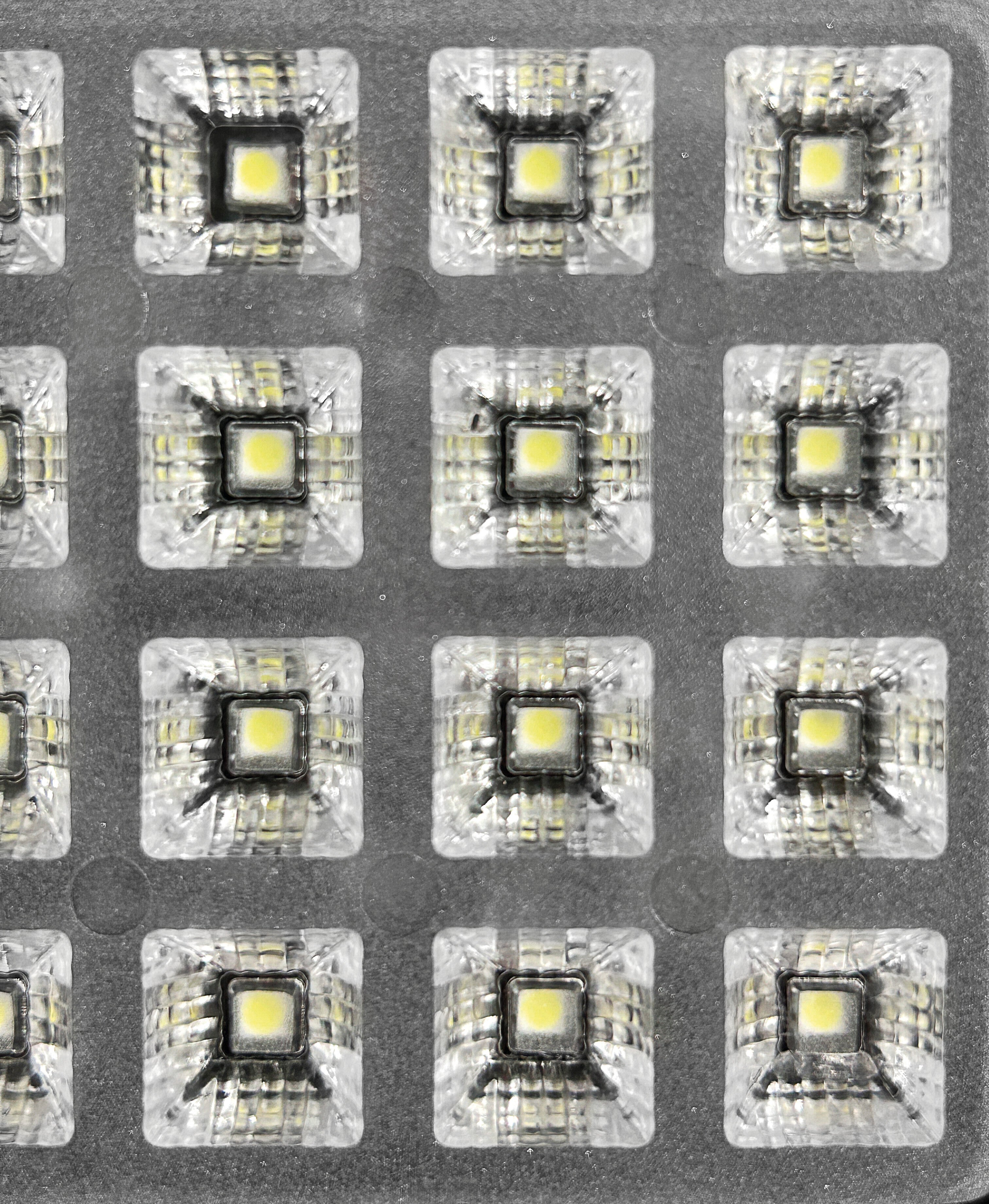 WL-28, faro ausiliario a 16 Led - 12/24V - Bianco