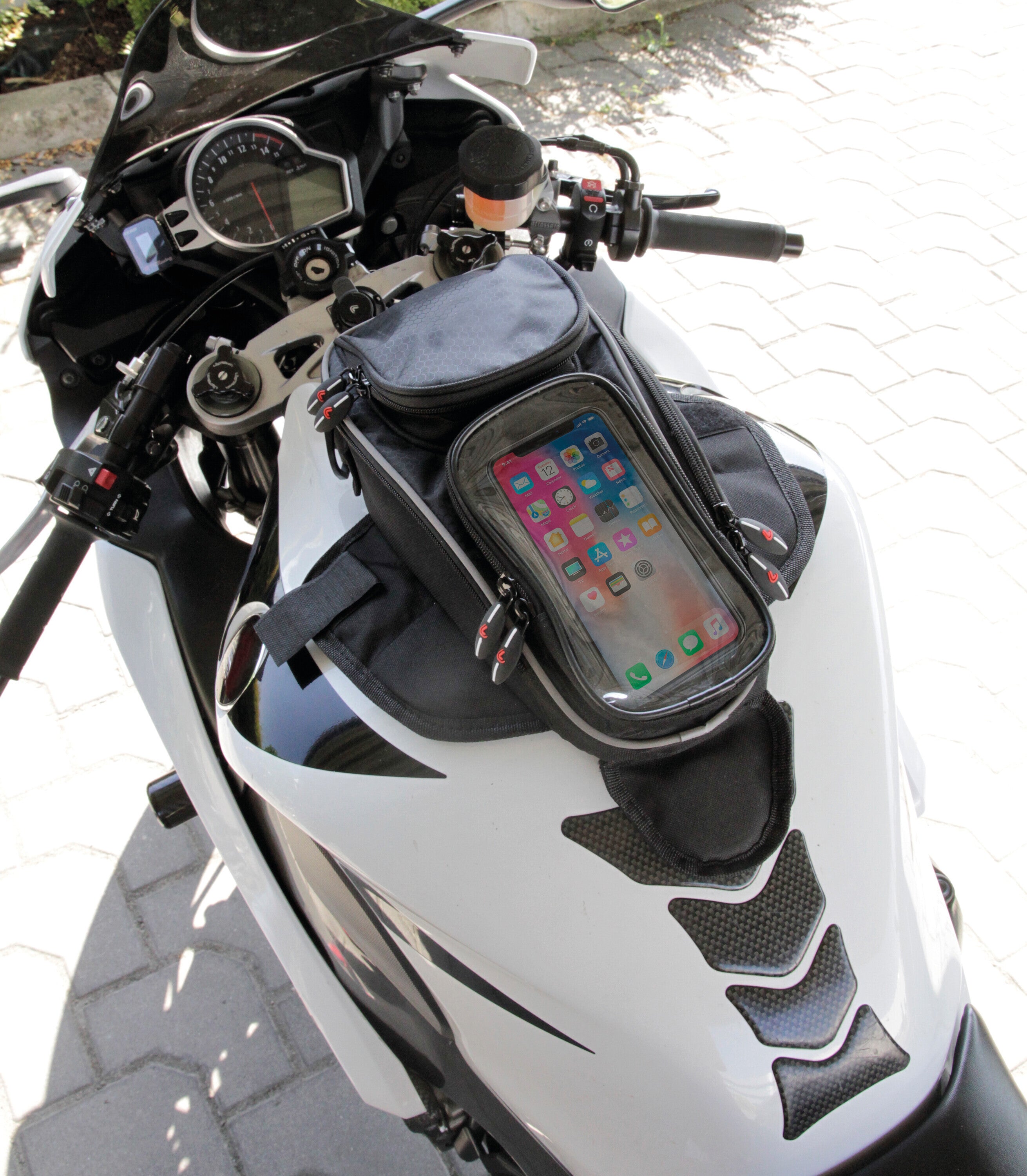 Speed Tour, borsa serbatoio magnetica