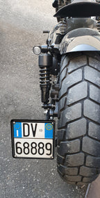 Cornice targa moto in acciaio - Nero