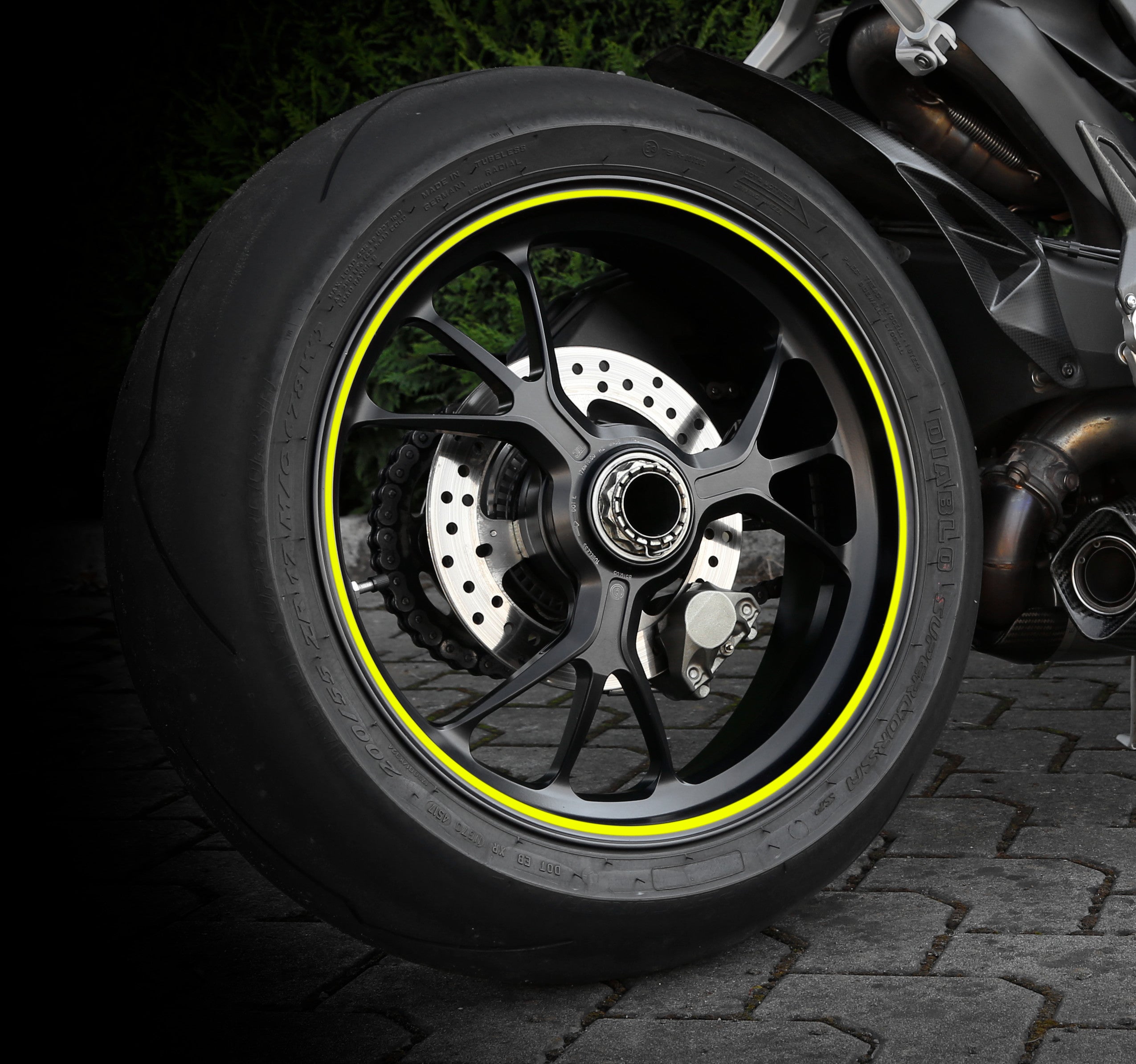 Wheel Stripe Fluo, profilo adesivo per cerchi ruota - Giallo