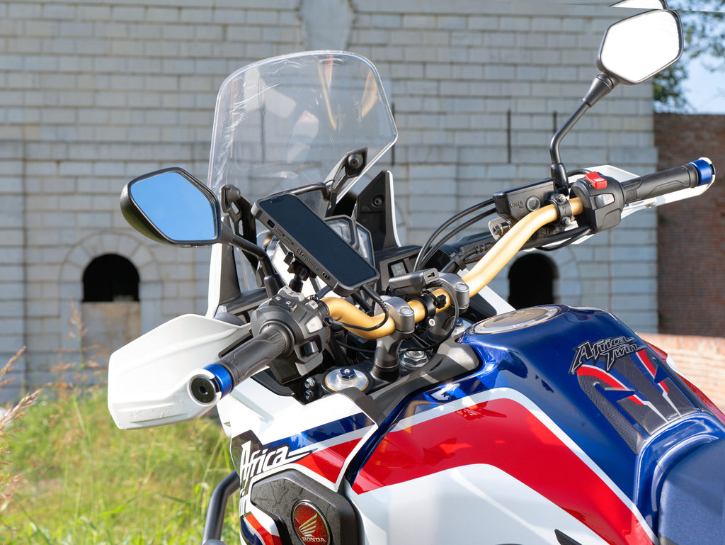 Titan Pole, supporto con attacco per specchietti o viti passanti