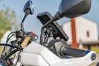 Titan Pole, supporto con attacco per specchietti o viti passanti