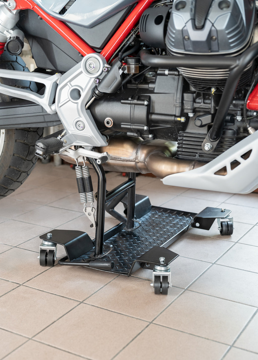 Carrello sposta moto per cavalletto centrale