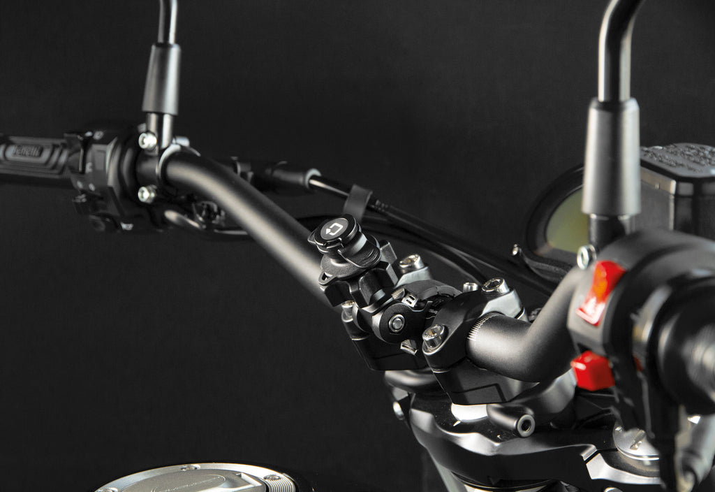 Titan Clamp, attacco multifunzione regolabile per manubrio
