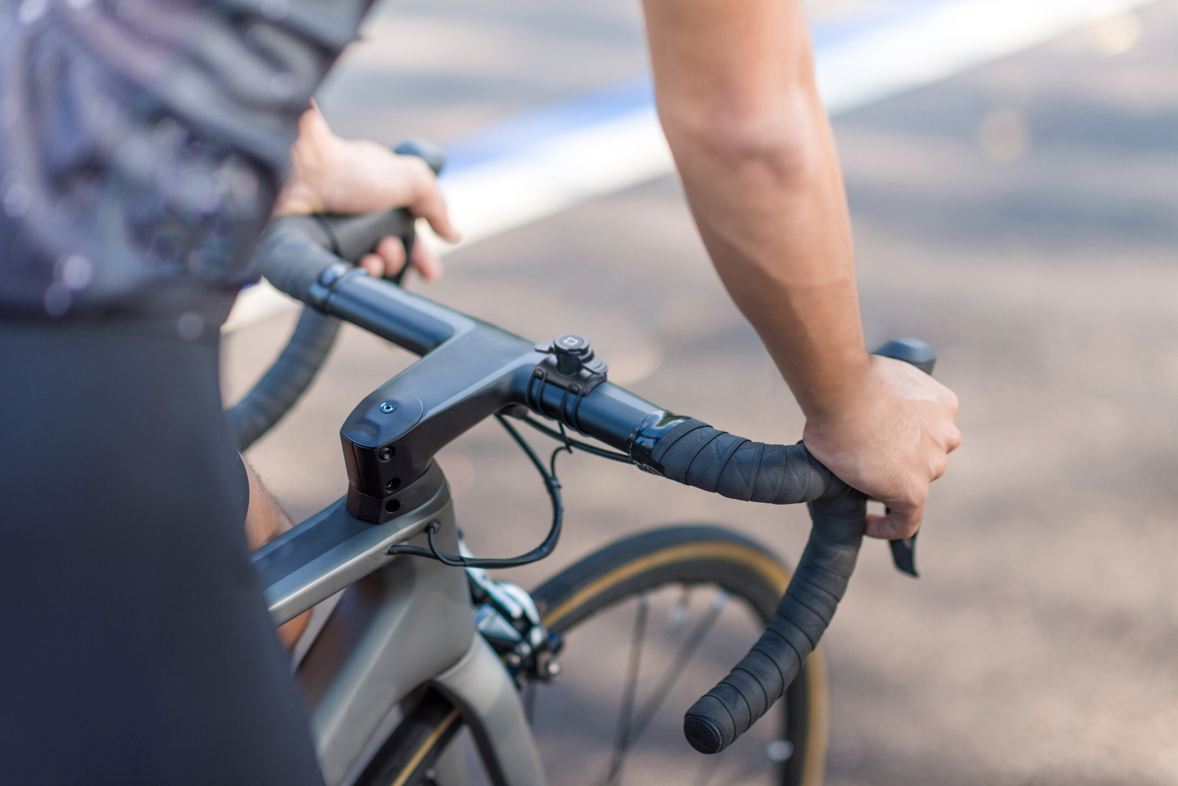 Bike, supporto con attacco per manubrio