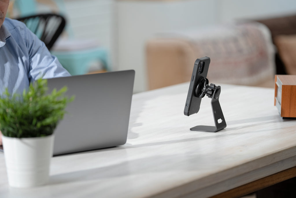 Mag Pro Stand, porta telefono magnetico da casa / ufficio