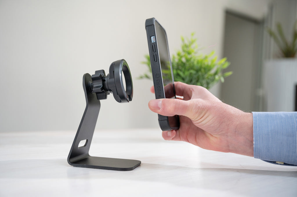 Mag Pro Stand, porta telefono magnetico da casa / ufficio