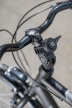 Strap, supporto con attacco rapido per manubrio