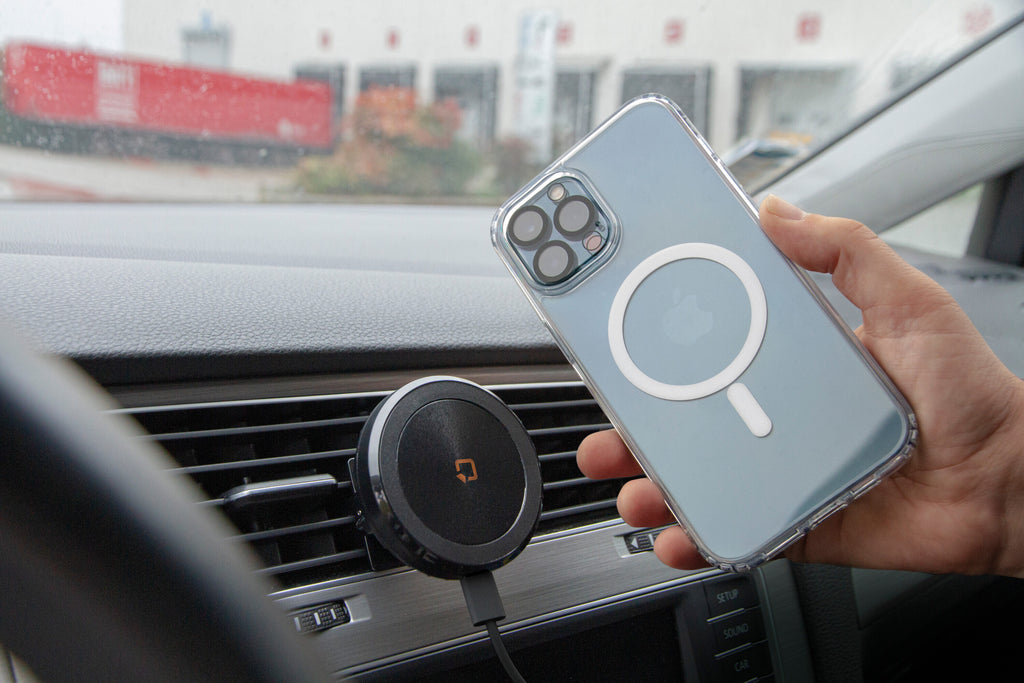 Mag Wireless Airvent, Porta telefono magnetico per bocchetta d’aerazione con ricarica wireless