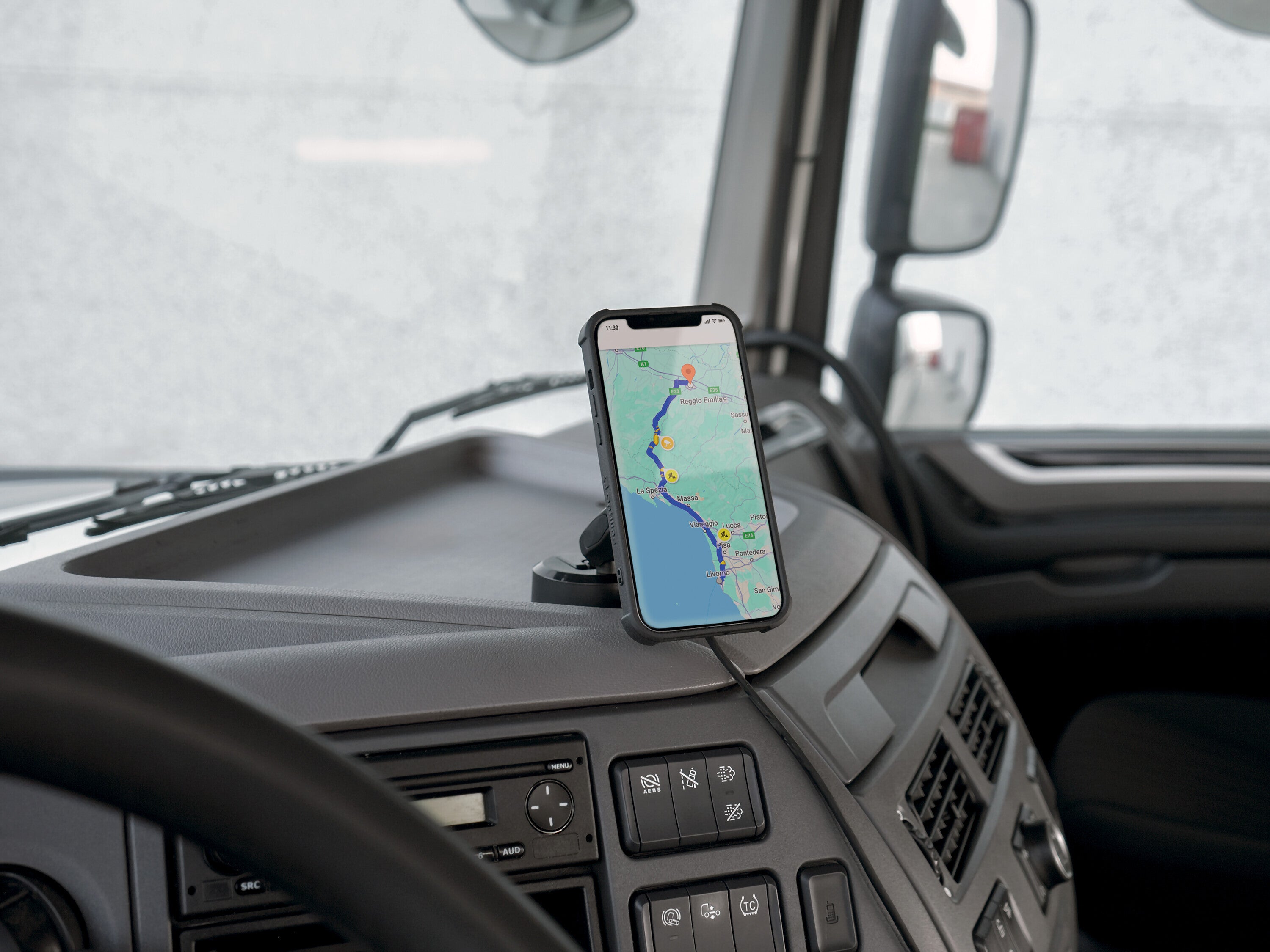 Mag Wireless Orbit, Porta telefono magnetico con ricarica wireless e attacco a ventosa adesiva