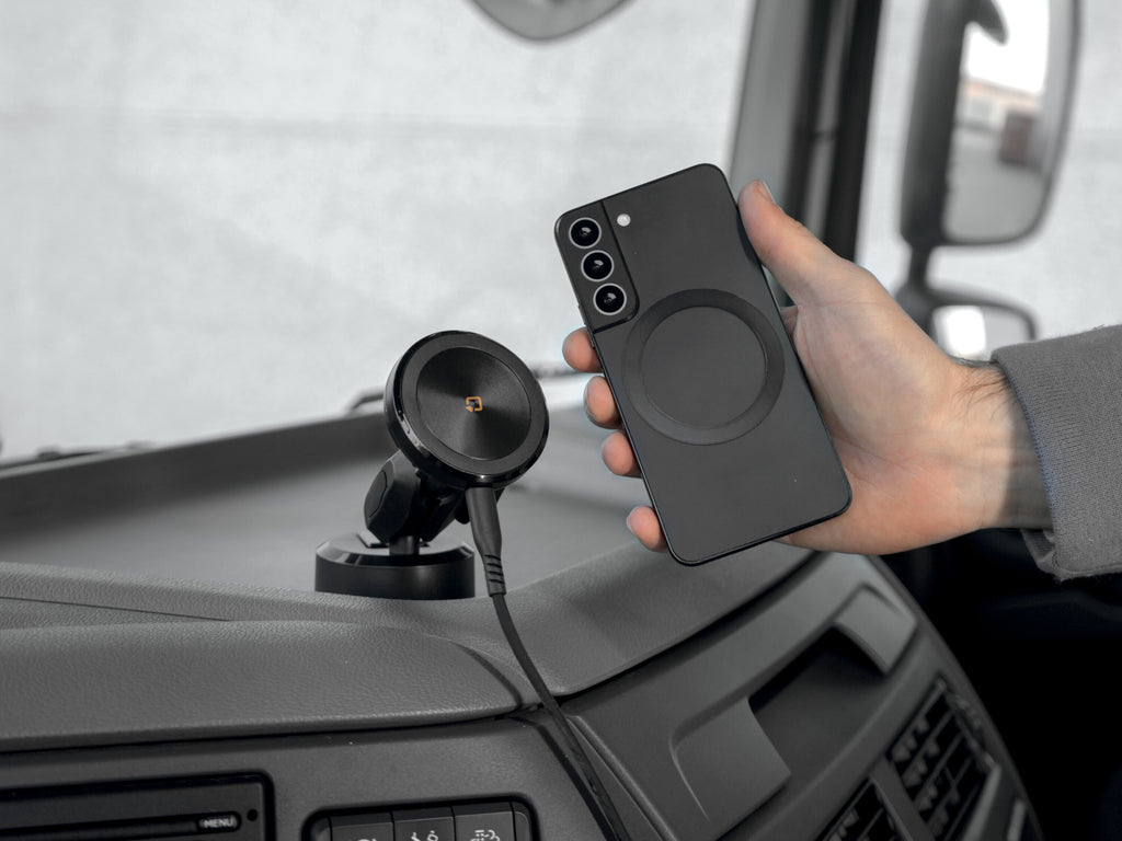 Mag Wireless Orbit, Porta telefono magnetico con ricarica wireless e attacco a ventosa adesiva
