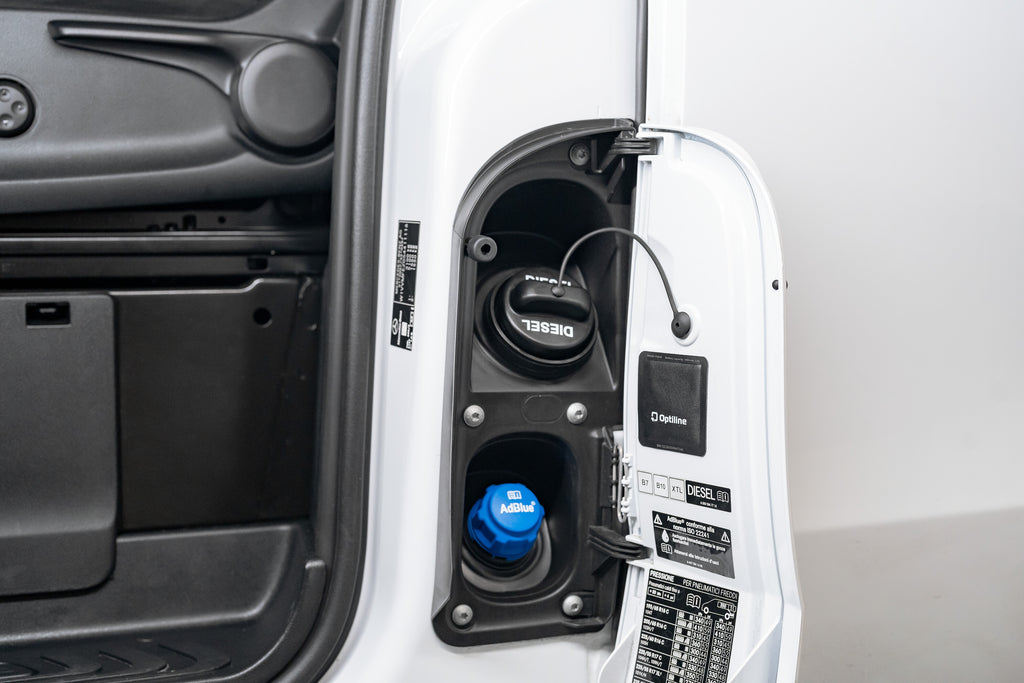 Opti Tracker Compact, Localizzatore Ultra-Sottile Adesivo