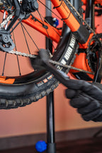 Spazzola pulisci catena per ciclo e moto