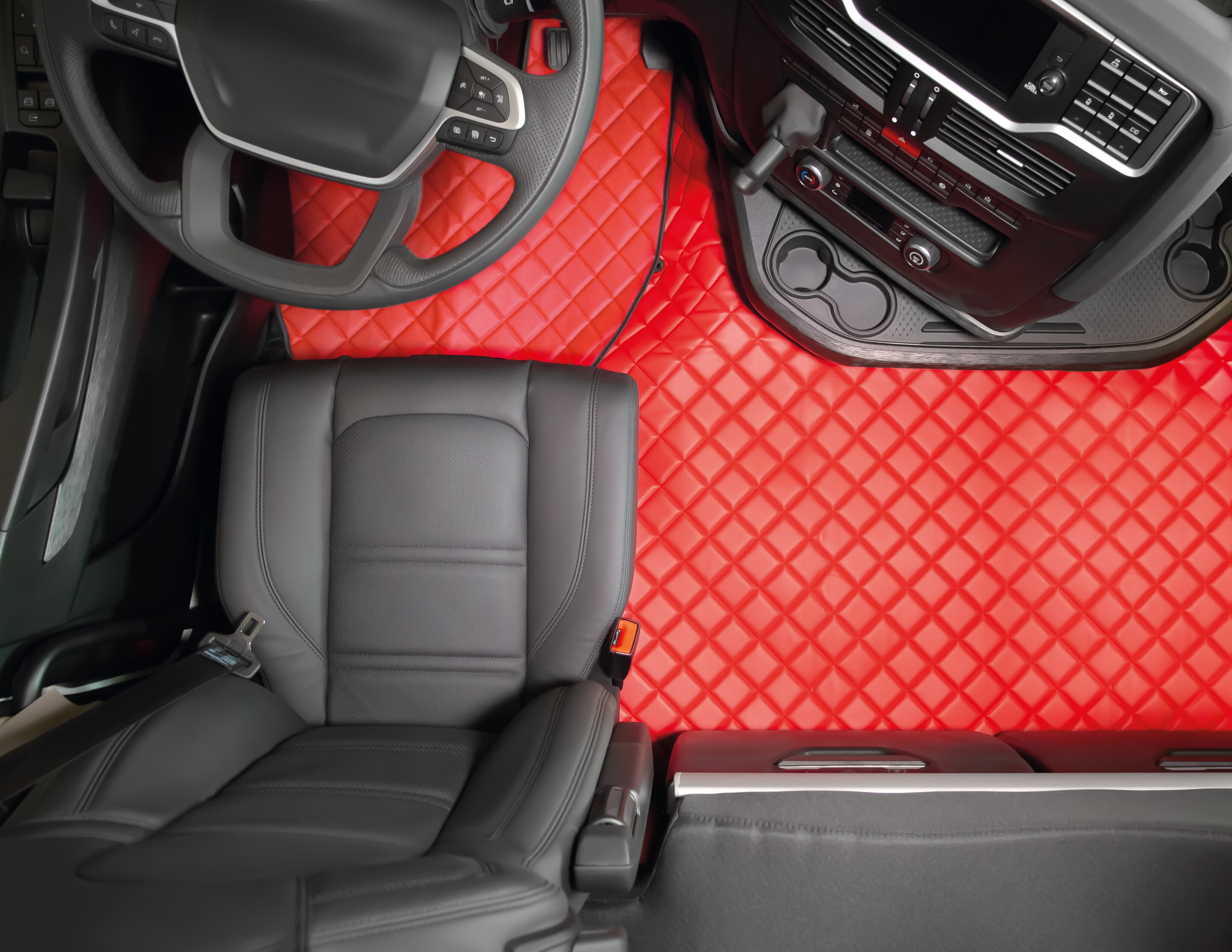 Coppia tappeti in Skeentex - Rosso - compatibile per Iveco S-Way (10/19>05/24)