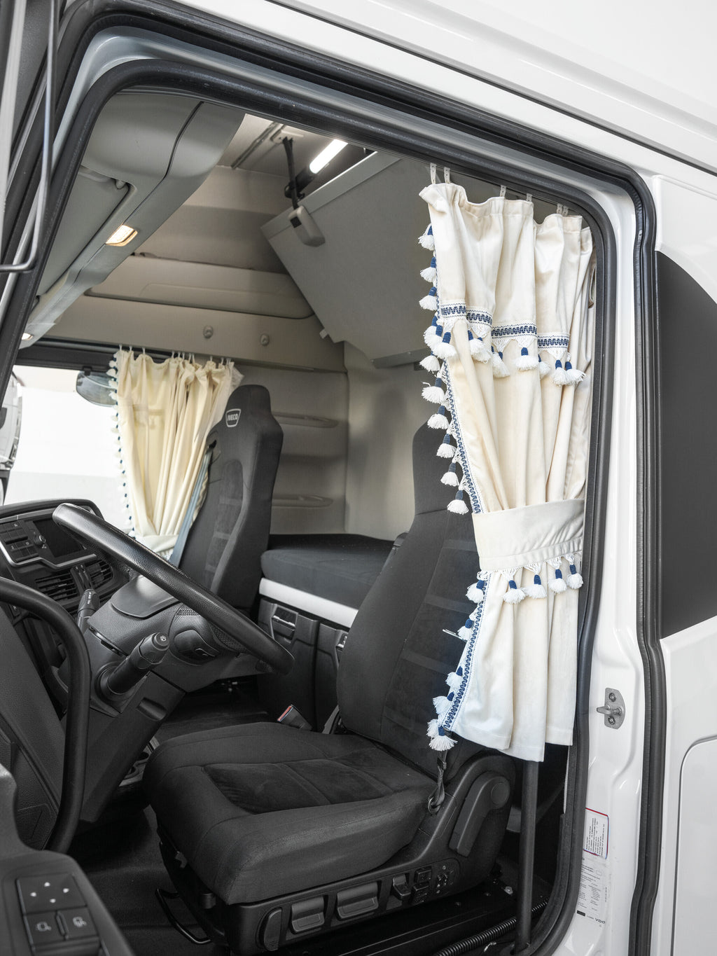 Luxury Smart, set tende in poliestere per camion - Panna/Blu