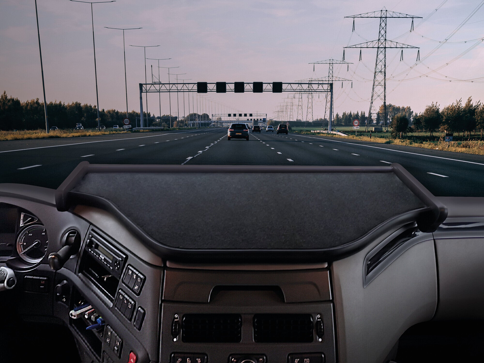 Tavolino per cruscotto - Centrale - compatibile per Daf XF 106 (10/12>05/21)