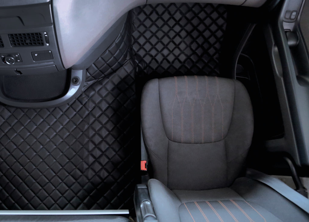 Coppia tappeti in Skeentex - Nero - compatibile per Daf XF 106 (10/12>05/21)