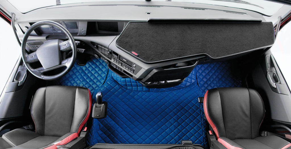 Tappeto centrale in Skeentex - Blu - compatibile per Volvo FH Serie 4 (09/12>05/21) automatico - Volvo FH Serie 5 (06/21>) automatico - Volvo FH Aero (01/24>) automatico