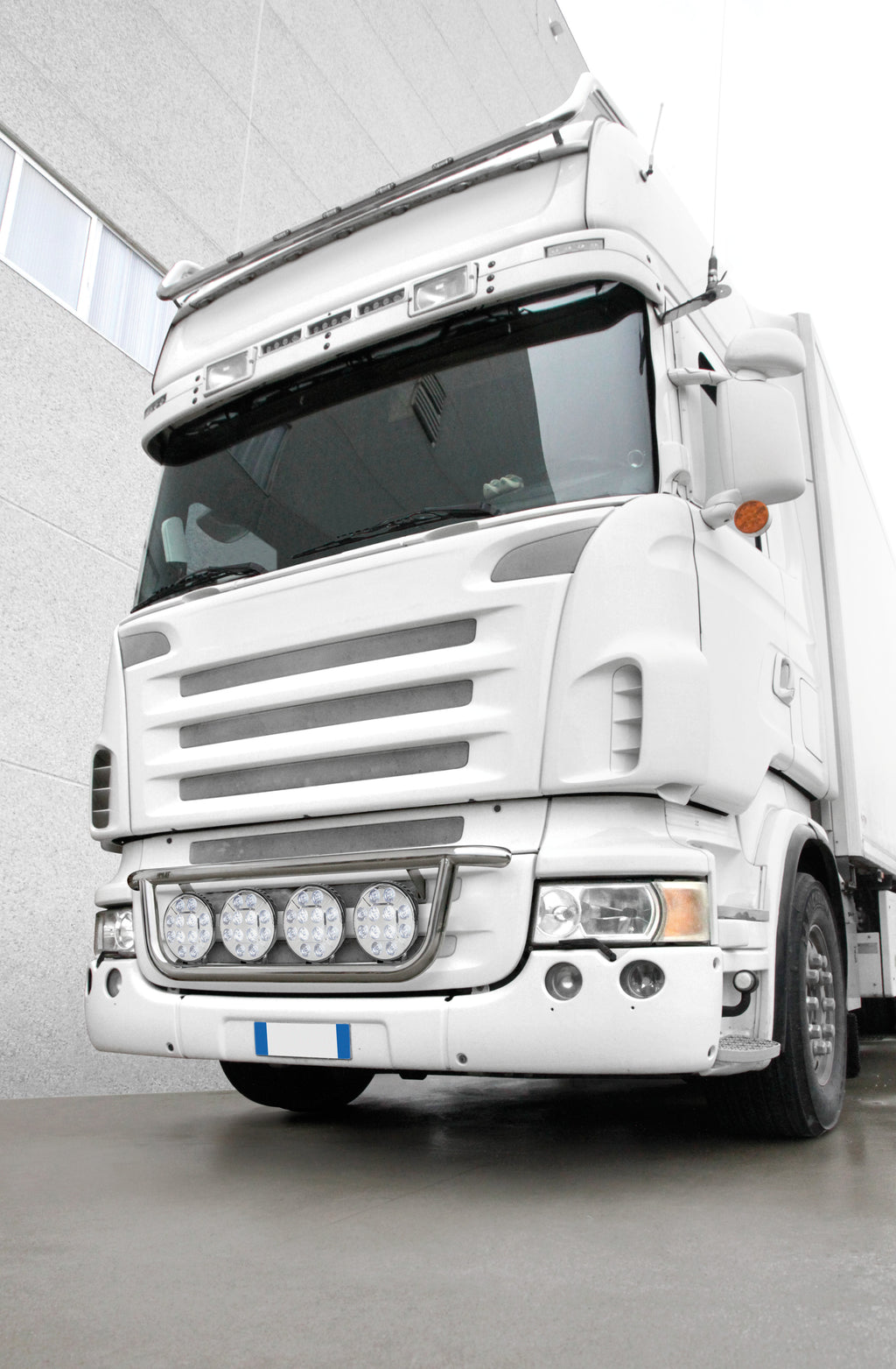 Barra portafari frontale - Type 10 - compatibile per Daf 95XF (01/97>09/03)