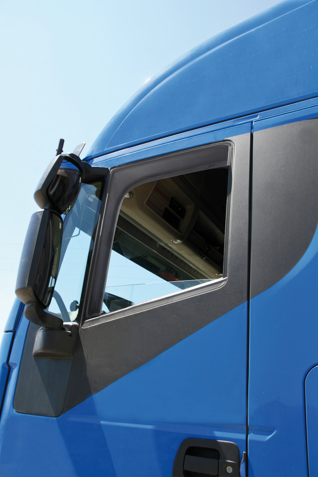 Set deflettori aria in policarbonato - compatibile per Daf XF 105 (02/04>12/14) - Daf XF 95 (11/01>12/07)