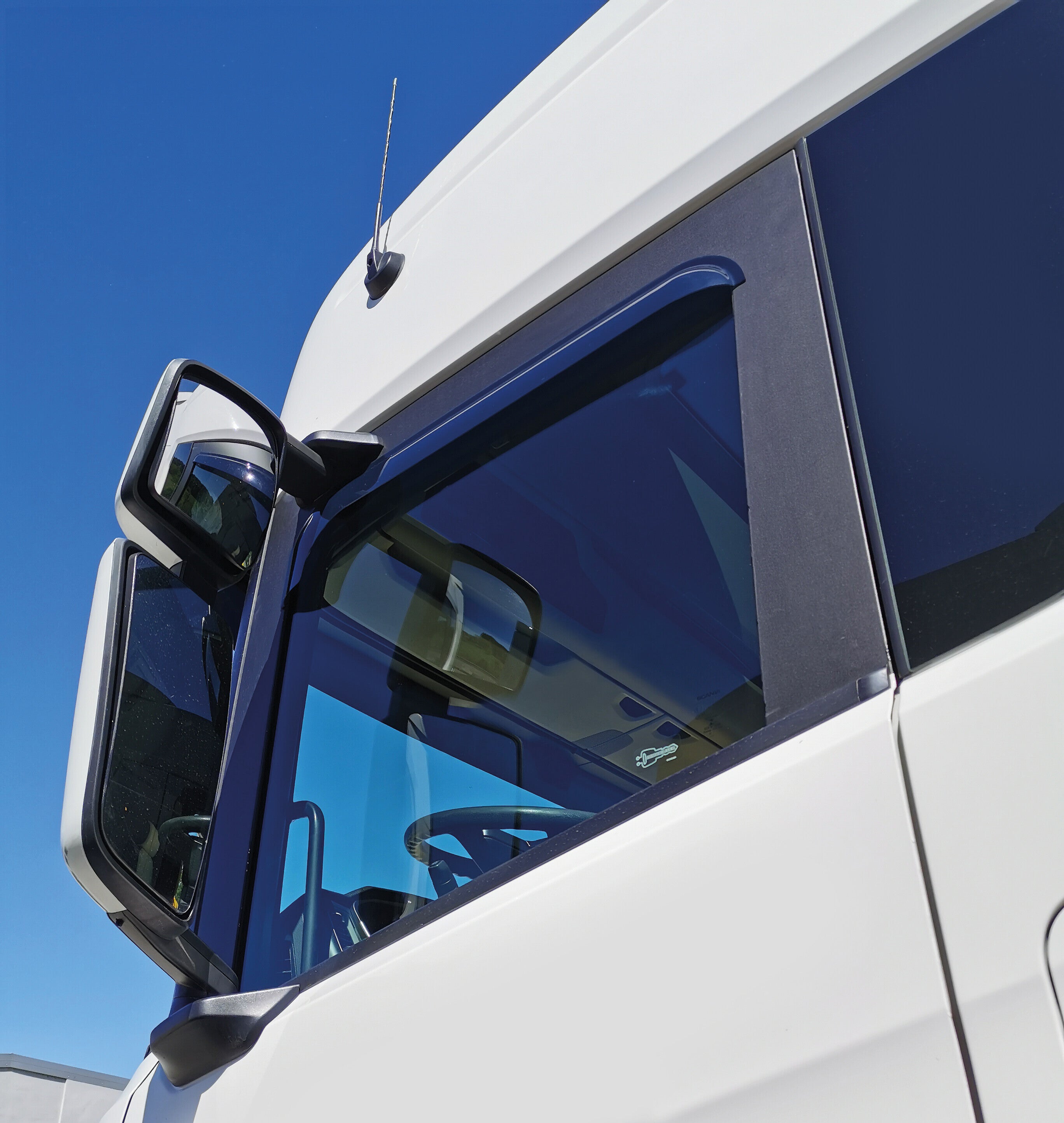Set deflettori aria in acrilico - compatibile per Scania G Serie 7 - New Generation (01/18>) - Scania L Serie 7 - New Generation (01/18>) - Scania P Serie 7 - New Generation (01/18>) - Scania R Serie 7 - New Generation (11/16>) - Scania S Serie 7 - New...