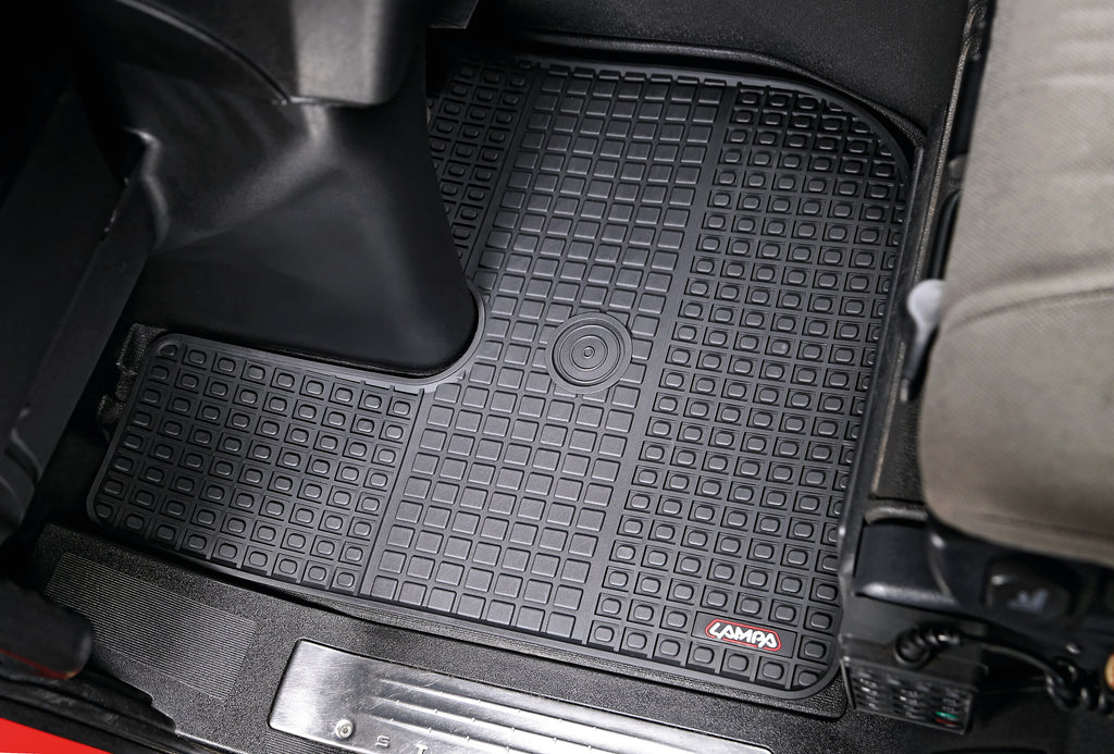 Coppia tappeti su misura in Eco Gomma - compatibile per Iveco Trakker (09/04>06/21) - Iveco Stralis (08/02>12/12) - Iveco Stralis (07/12>12/19) - Iveco Stralis Hi-Way (07/12>08/16) - Iveco Stralis XP (09/16>12/19)