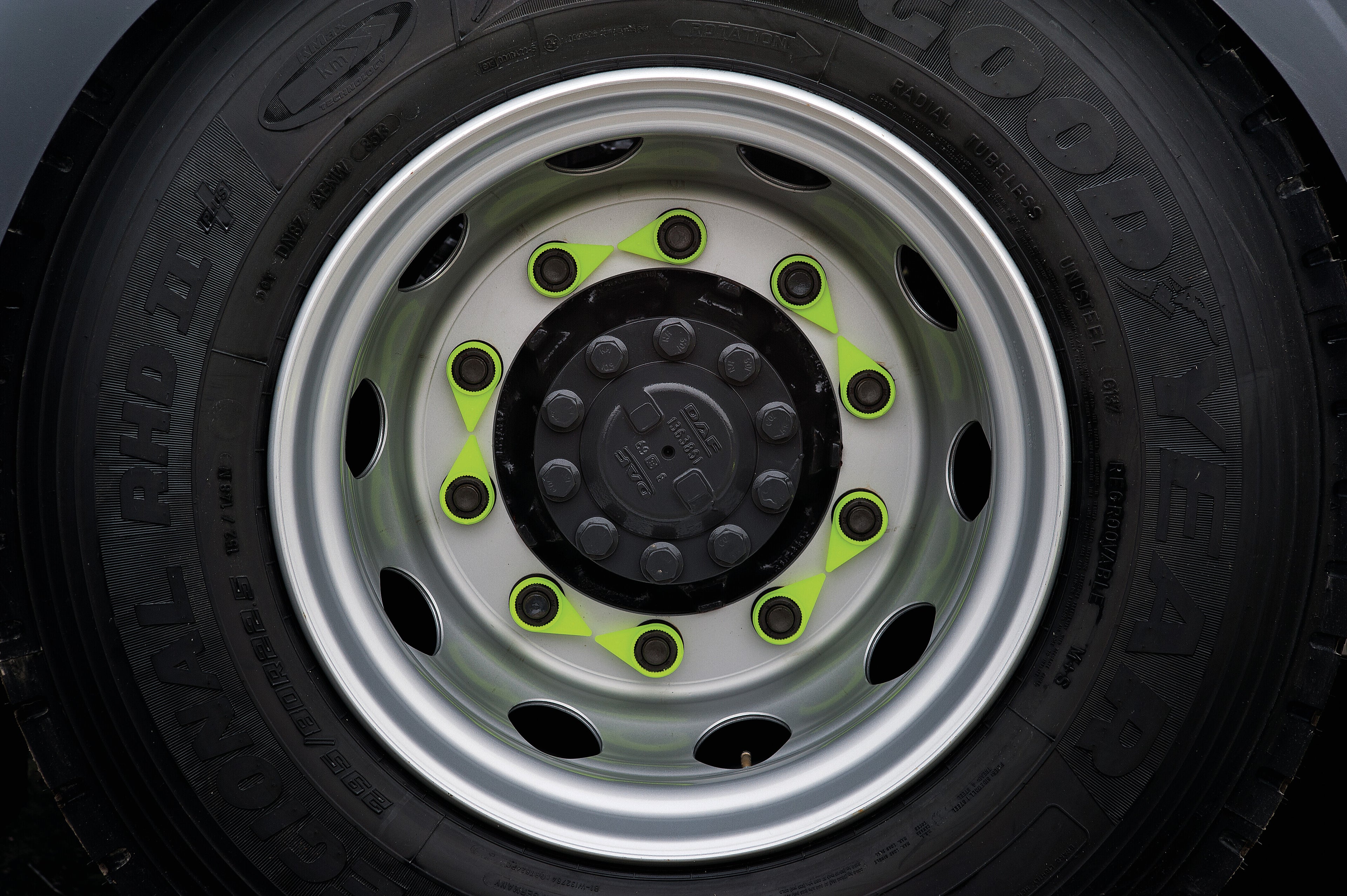 Checkpoint®, indicatori di serraggio per dado ruota, set 20 pz - 30 mm - Giallo fluo