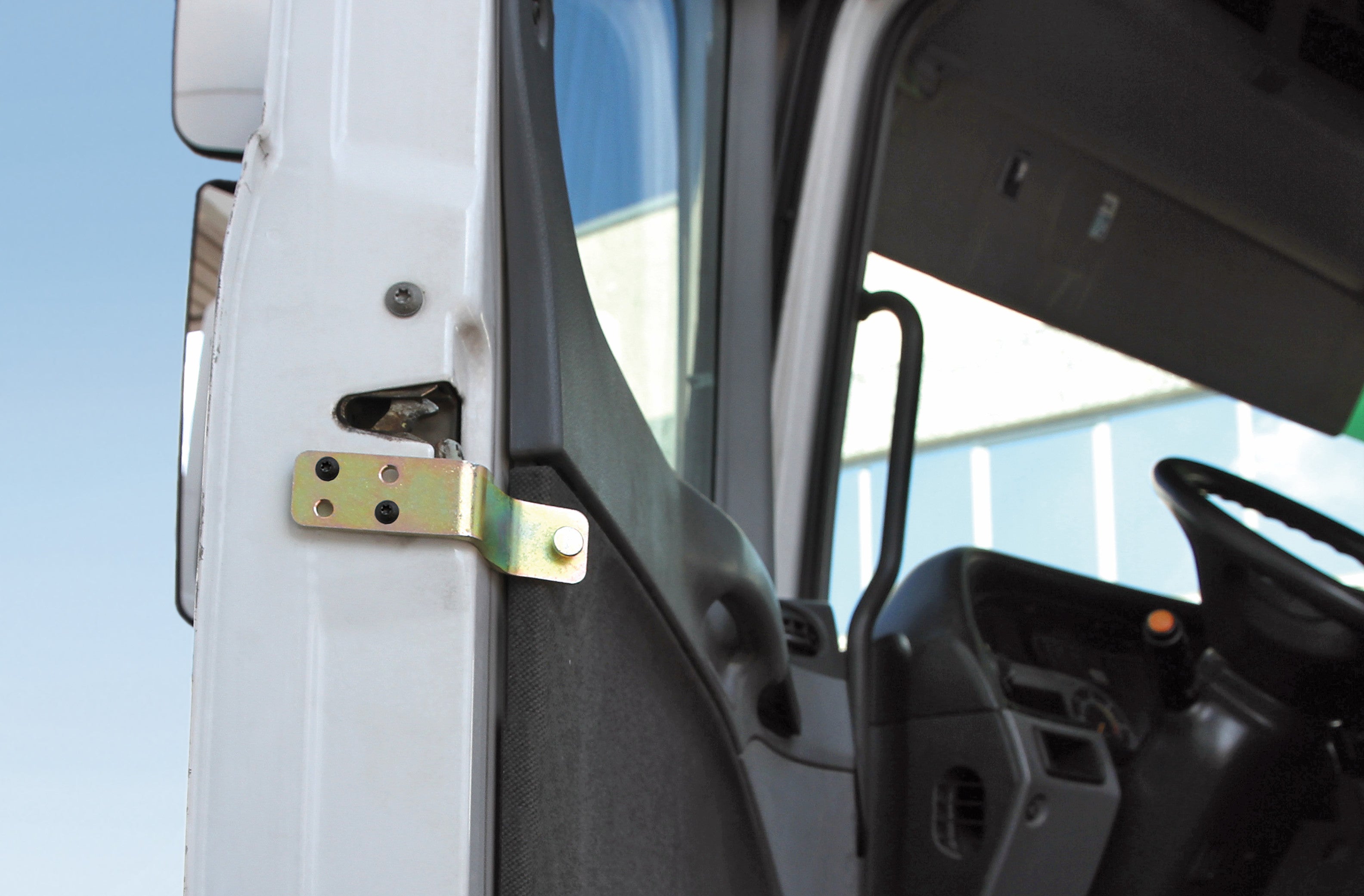 Serrature interne aggiuntive per cabina camion - compatibile per Mercedes Actros MP1 (09/96>09/03) - Mercedes Actros MP2 (04/03>12/08) - Mercedes Actros MP3 (06/08>12/13)