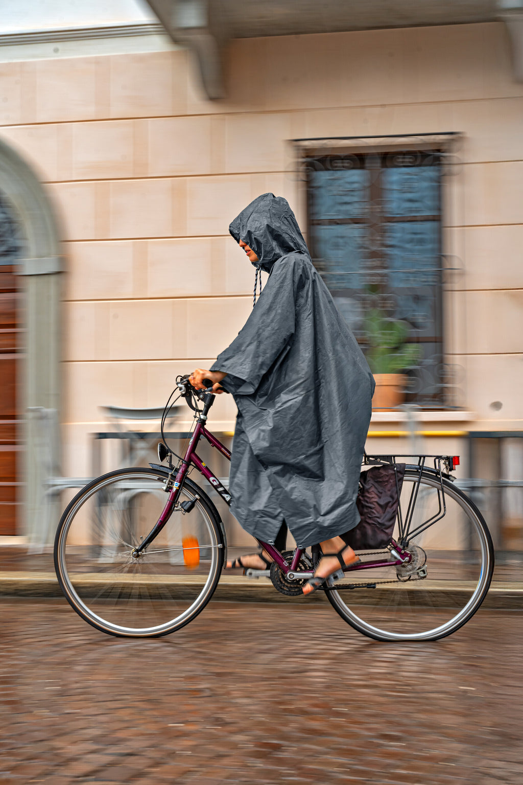 Adventure, poncho antipioggia multifunzione - Grigio