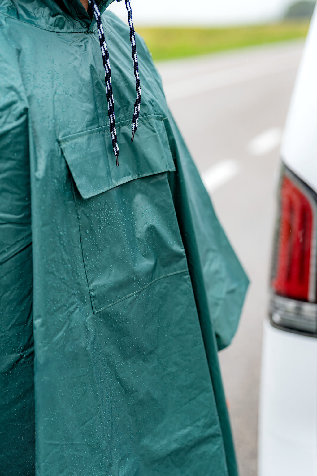 Adventure, poncho antipioggia multifunzione - Verde